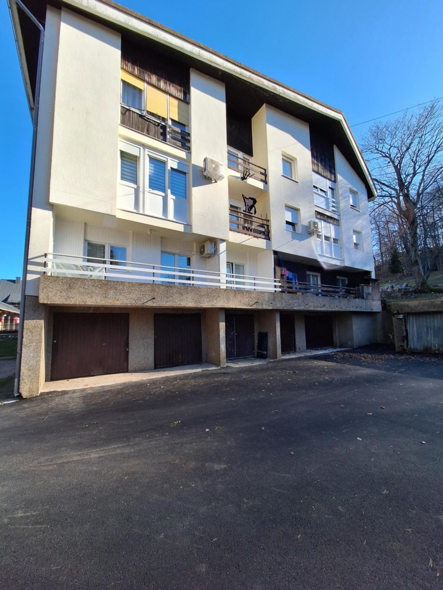 Apartment Yoya Plitvička Jezera Eksteriør billede