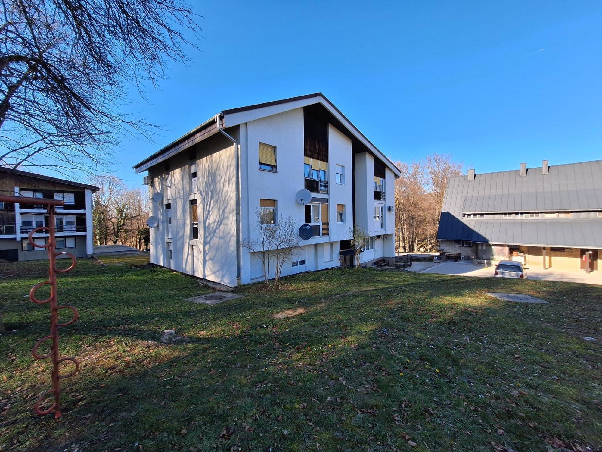 Apartment Yoya Plitvička Jezera Eksteriør billede